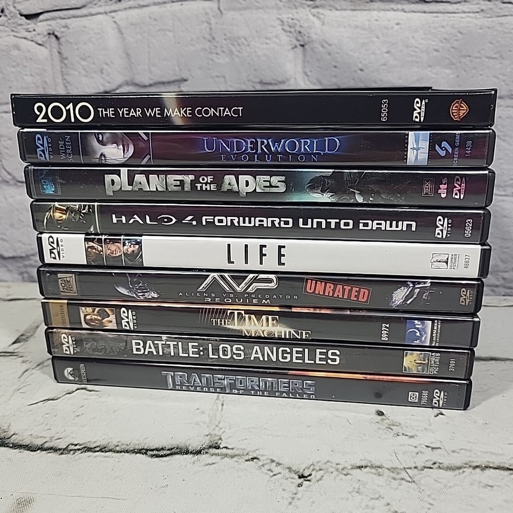 Sci Fi Movies DVD Lot Of 9 Battle LA Life AVP Requiem Underworld Time Machine